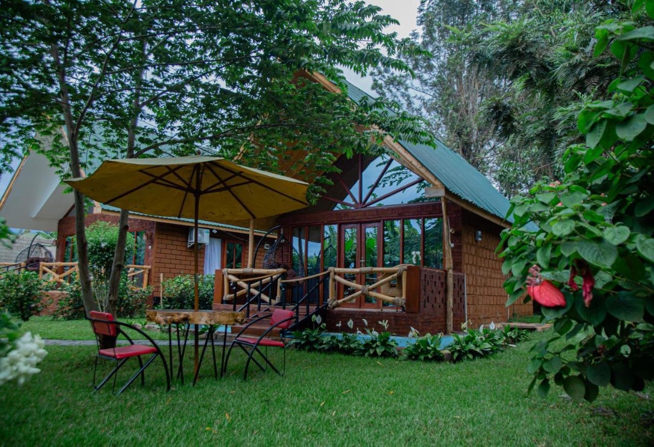 Shose Farmhouse Chalets & Campsite Μόσι Εξωτερικό φωτογραφία