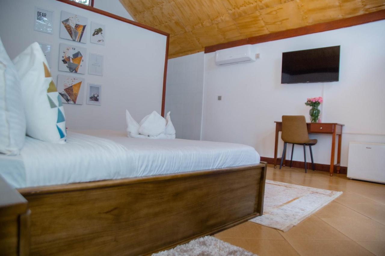 Shose Farmhouse Chalets & Campsite Μόσι Εξωτερικό φωτογραφία